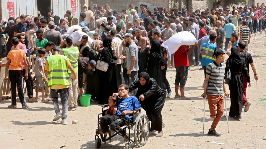 Gaza: la Défense civile annonce un bilan de 43 morts dans des raids israéliens