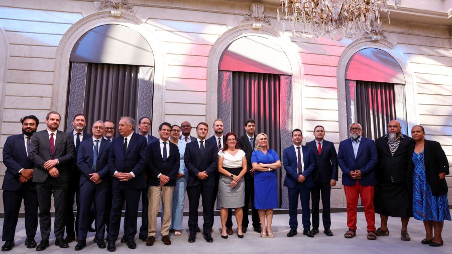 France: signature d'un accord pour un \
