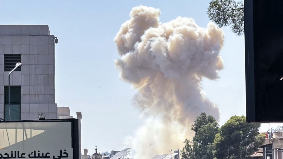 La communauté internationale réagit aux frappes israéliennes en Syrie