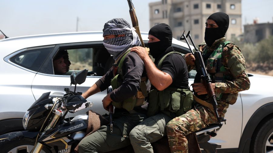 Syrie: affrontements entre combattants tribaux et druzes aux abords de Soueida