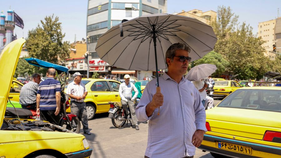 Perturbations massives du GPS en Iran : les civils pris au piège d’un brouillage militaire