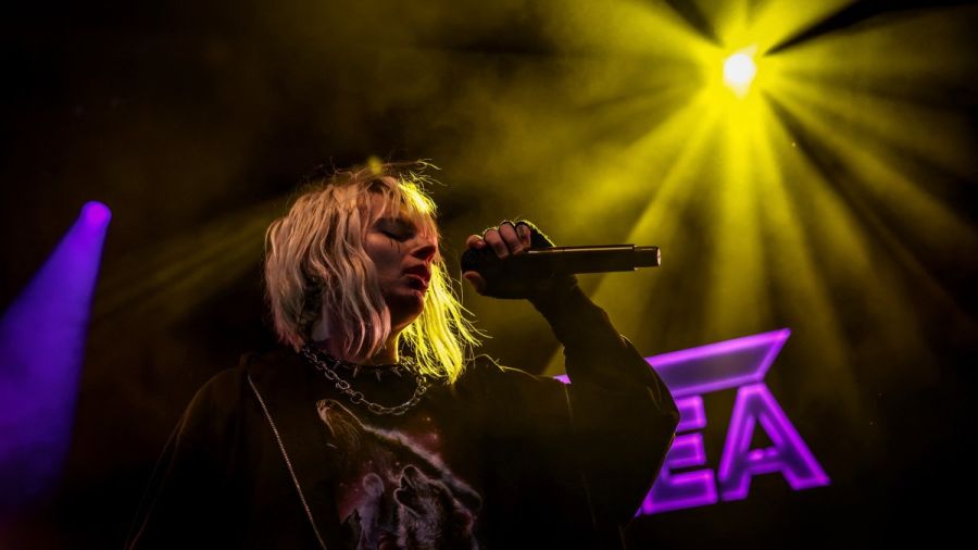 Théa, la nouvelle étoile punk qui file vers l’Olympia