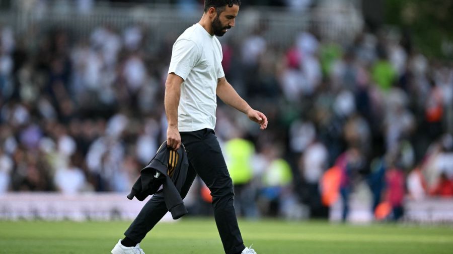 Foot: Manchester United, une nuit en enfer et un déclin continu