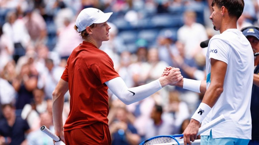 US Open: Sinner impérial, Swiatek surmonte un premier test