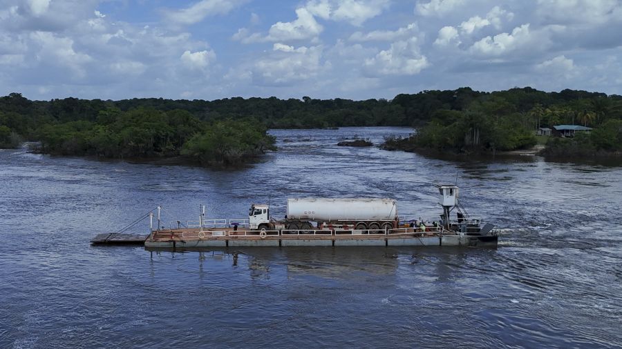 Naufrage au Guyana: au moins 67 rescapés mais 66 disparus