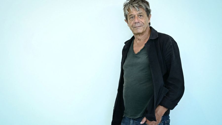 Goncourt 2025: Emmanuel Carrère en tête, mais rien n’est joué
