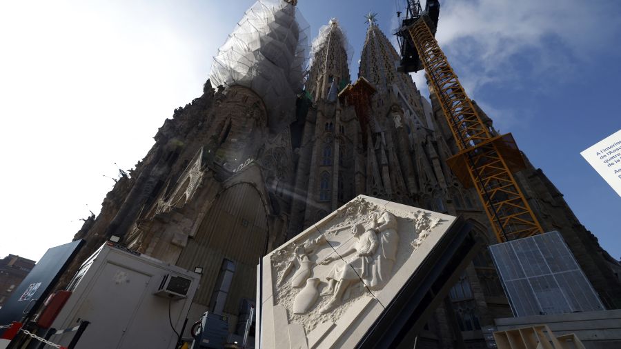 Sagrada Familia: la tour la plus haute bientôt achevée pour le centenaire de Gaudí