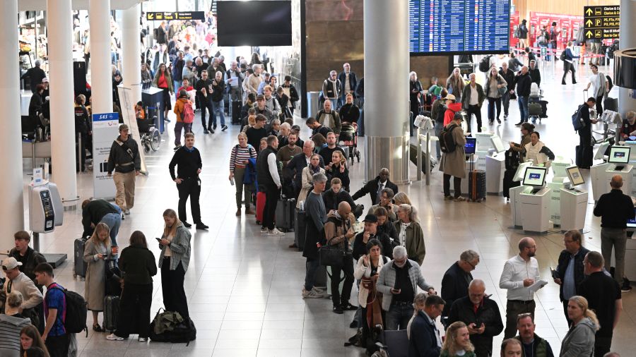 Des drones perturbent plusieurs aéroports au Danemark, Aalborg fermé pour plusieurs heures