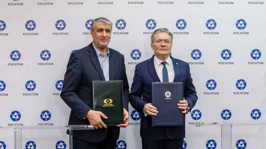 L'Iran signe un accord de 25 milliards avec la Russie pour construire quatre centrales nucléaires