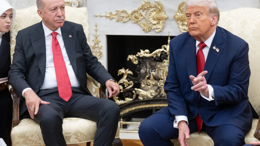 Trump prêt à lever «presque immédiatement» les sanctions contre la Turquie