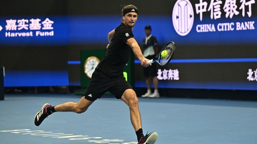 ATP 500 de Pékin: Zverev se sort du piège Moutet et rejoint Medvedev en quarts
