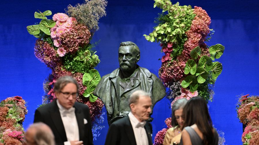 Quand la rébellion scolaire mène au Prix Nobel: portraits de trois lauréats