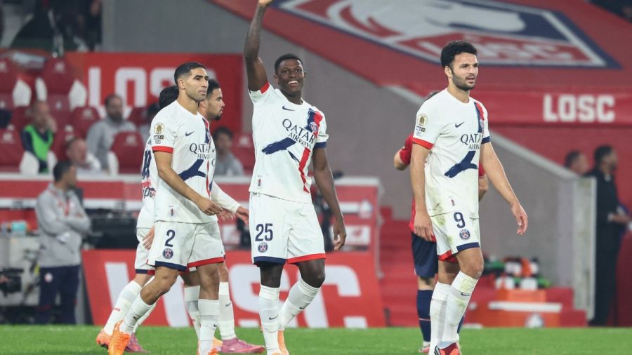 Ligue 1: remanié, Paris freiné à Lille mais toujours en tête