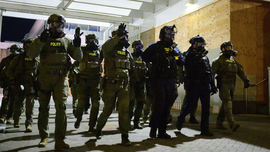 «Insurrection Act»: la carte maîtresse que Trump garde dans sa manche
