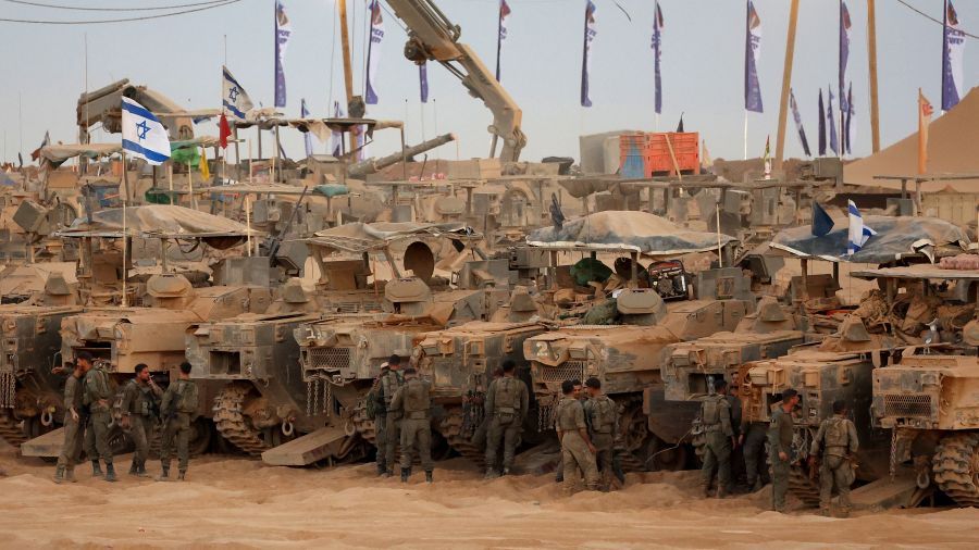 Israël a regroupé les détenus devant être libérés en échange des otages de Gaza