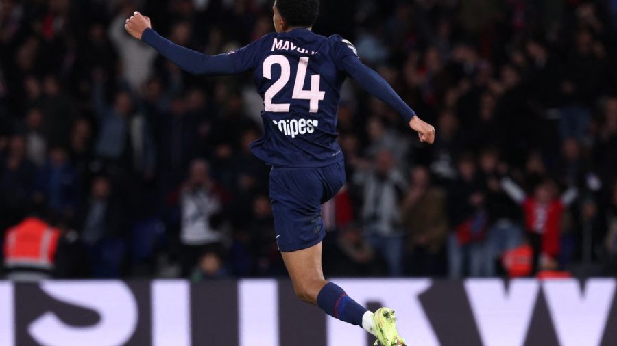 Ligue 1: le PSG surpris mais rescapé contre un excellent Strasbourg