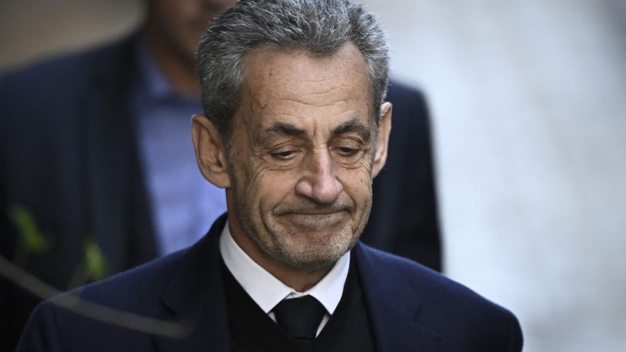 Menaces en prison contre Sarkozy: deux détenus jugés le 19 décembre