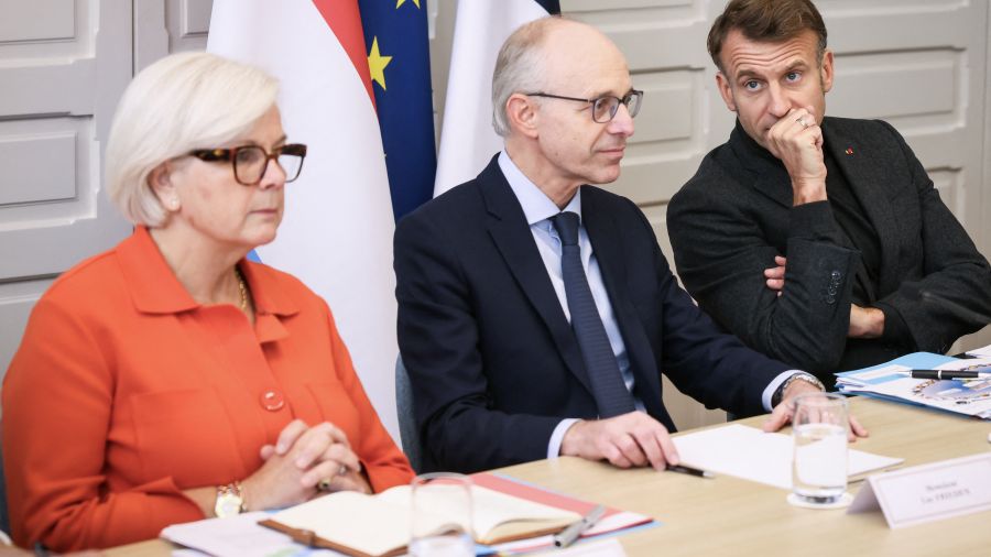 Cyberharcèlement de l'épouse d'Emmanuel Macron: dix personnes jugées à Paris