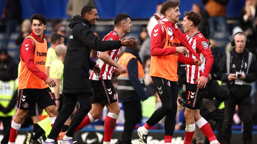 Angleterre: le promu Sunderland éblouissant, lumière tardive pour Newcastle