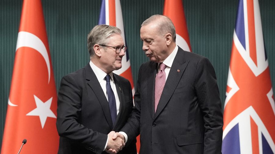 Erdogan signe avec Starmer un méga-contrat pour 20 Eurofighters