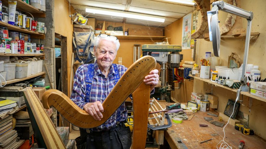 Noel Anderson, l’artisan qui fait revivre la harpe irlandaise