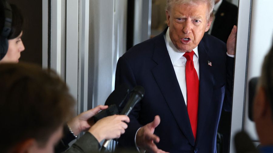 Trump appelle les Républicains de la Chambre à voter pour la publication des dossiers Epstein