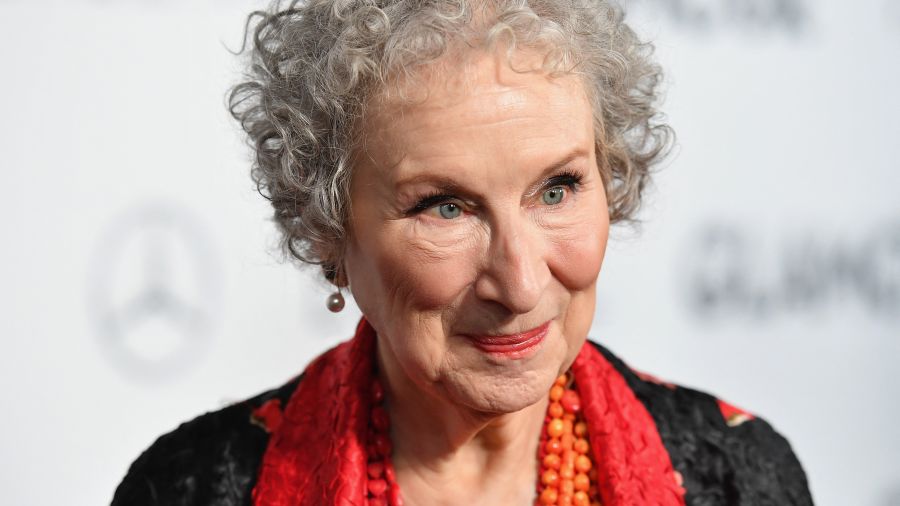 Margaret Atwood, reine des lettres canadiennes, publie ses «Mémoires écarlates»