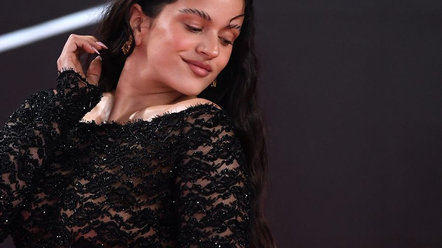 Rosalía dépasse les frontières du flamenco avec « Lux», un album spirituel et multilingue