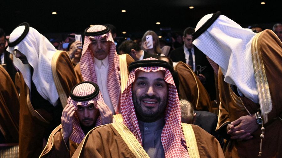 L'Arabie saoudite maintient une politique de dépenses déficitaires pour soutenir ses réformes