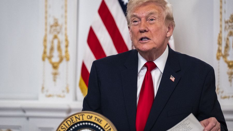 Après la mort d'une soldate, Trump promet une suspension totale de l'immigration du «tiers-monde»