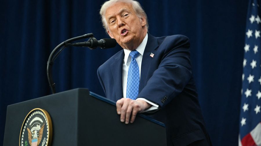 Trump réduit la durée des permis de travail après l’attentat de Washington