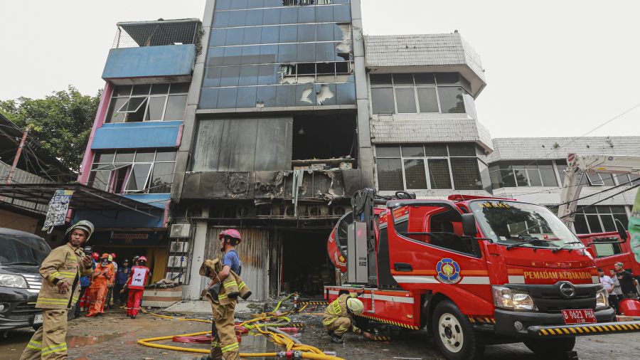 Incendie d'un immeuble à Jakarta: le bilan monte à 22 morts