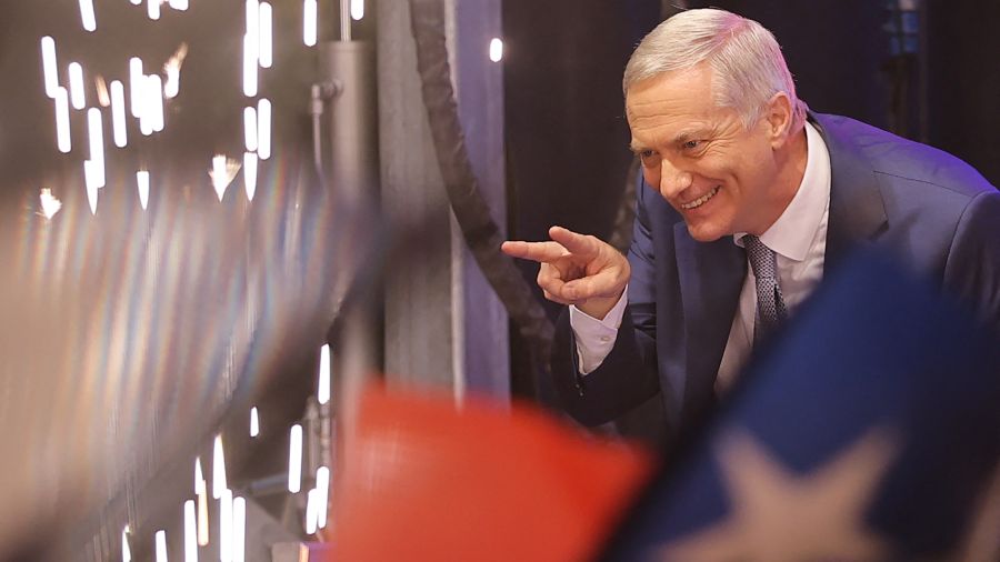 Chili: une large victoire de l'extrême droite porte José Antonio Kast à la présidence