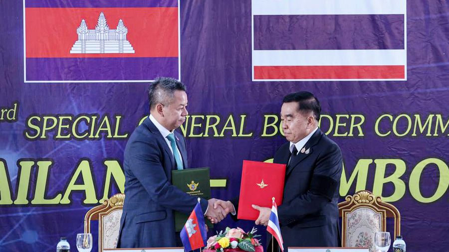 Trump félicite les dirigeants thaïlandais et cambodgiens pour le cessez-le-feu
