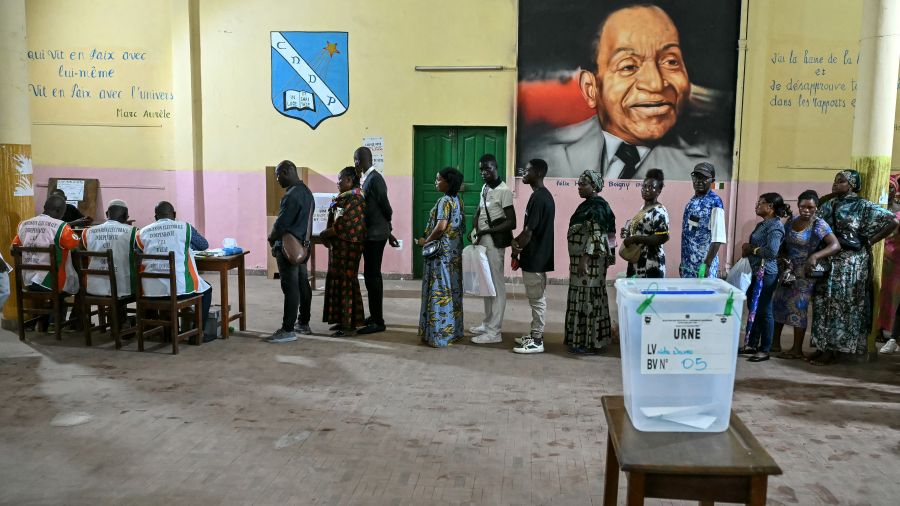 Les Ivoiriens aux urnes pour les élections législatives