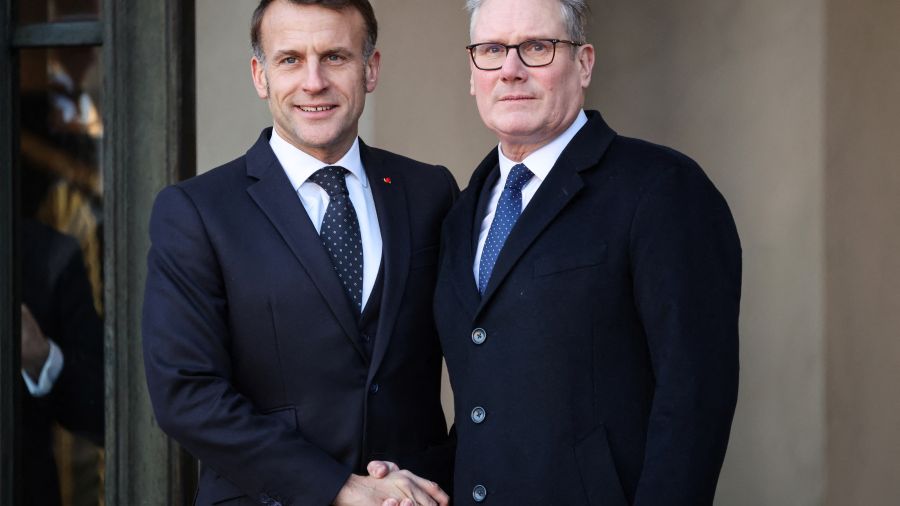 Chypre: le Royaume-Uni et la France déploient des moyens militaires défensifs