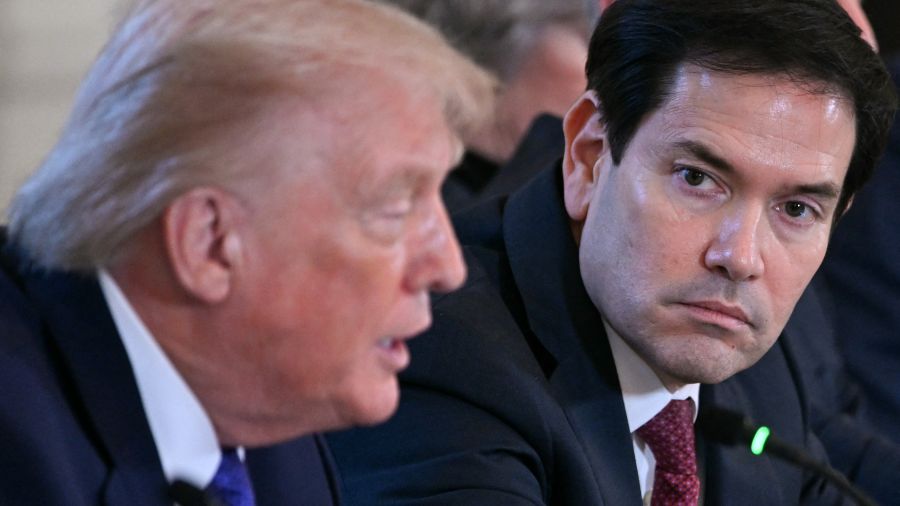 Donald Trump partage un message suggérant la présidence de Cuba pour Marco Rubio
