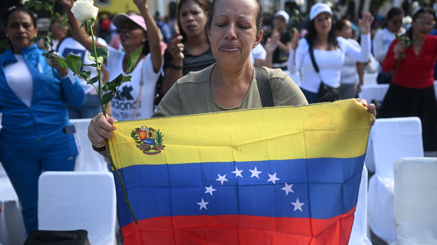 Donald Trump se dit ouvert à une entrevue avec la présidente par intérim du Venezuela