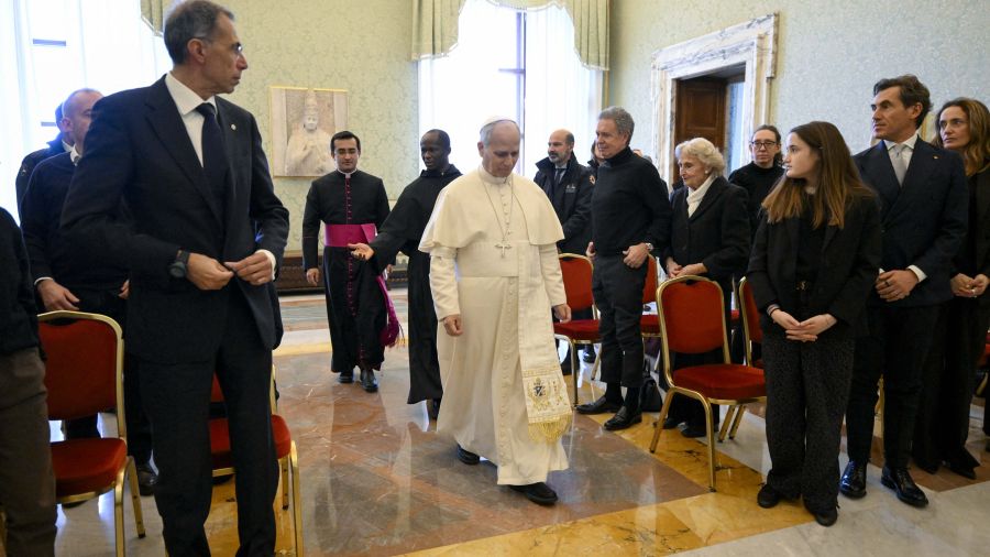 Crans-Montana : le pape reçoit les familles endeuillées