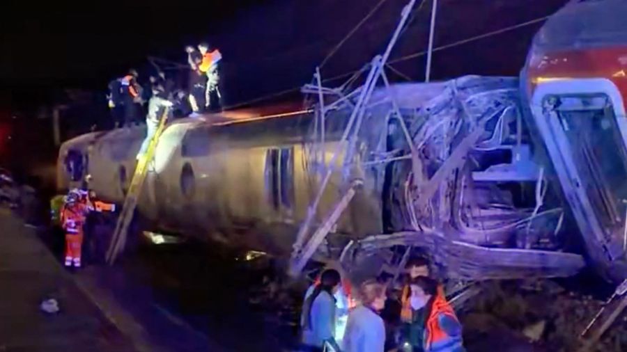 L'Espagne entame trois jours de deuil après la catastrophe ferroviaire en Andalousie