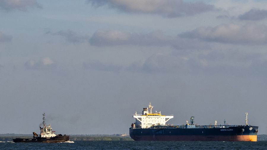 Washington intercepte un pétrolier défiant le blocus sur le Venezuela