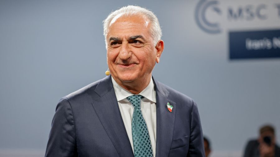 Le fils du chah déchu se dit prêt à assurer une transition en Iran