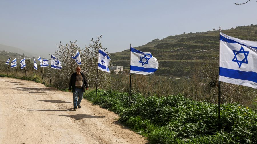 Le gouvernement israélien approuve une résolution sur l’annexion de facto de la Cisjordanie occupée
