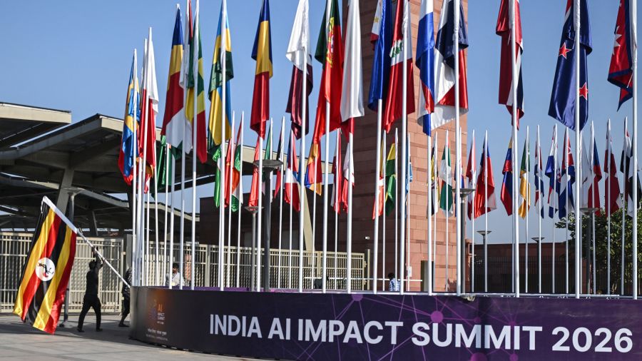 Sommet de New Delhi sur l'IA: beaucoup d'inquiétudes et quelques règles