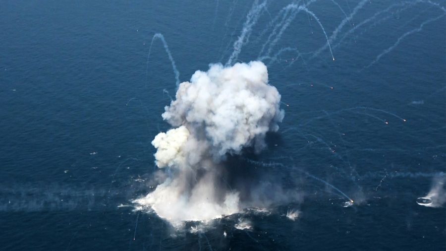 L'Iran exclut de rouvrir le détroit d'Ormuz, où il a saisi deux navires