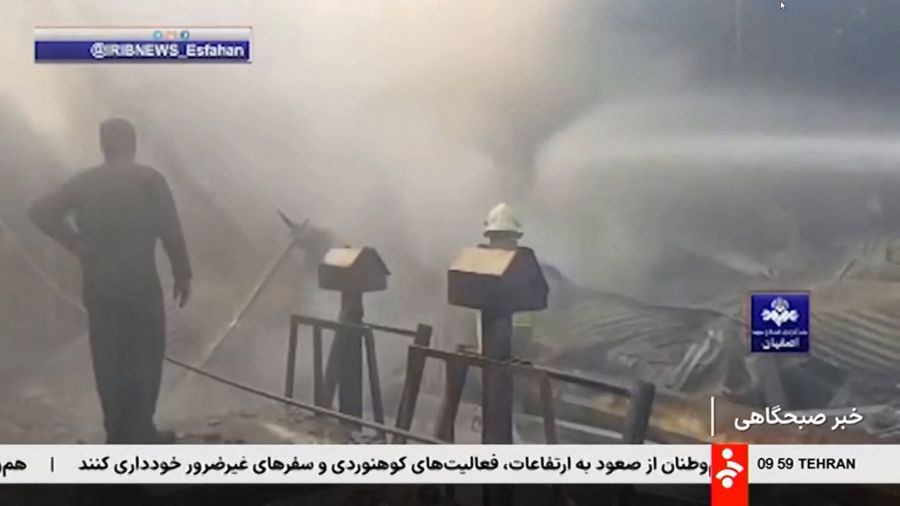 Iran: un hélicoptère militaire s'écrase sur un marché, quatre morts