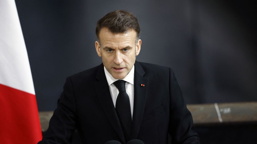 Macron condamne des frappes contre les Émirats arabes unis