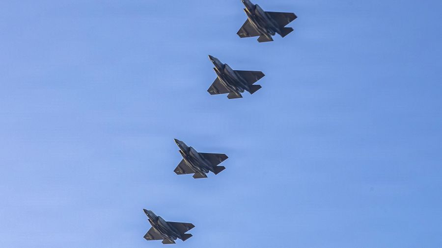 Israël signe un contrat géant avec les États-Unis pour des F-35 et des F-15