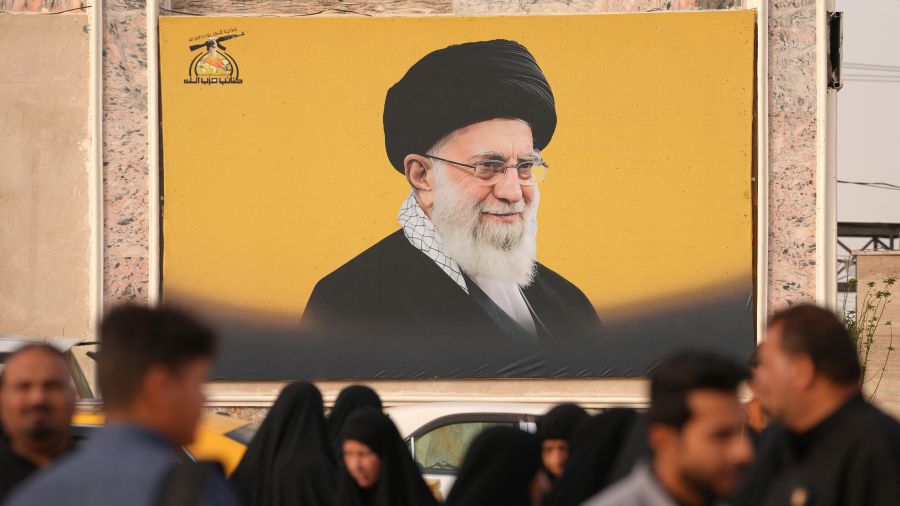 Les funérailles de l'ex-guide suprême Ali Khamenei passeront par l'Irak