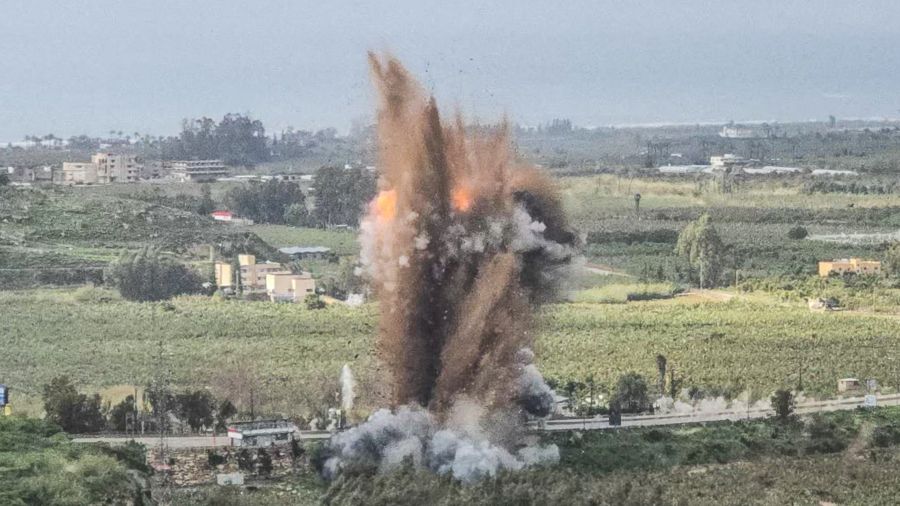 Intensification des frappes au Liban-Sud et destruction du pont stratégique de Qasmiyé